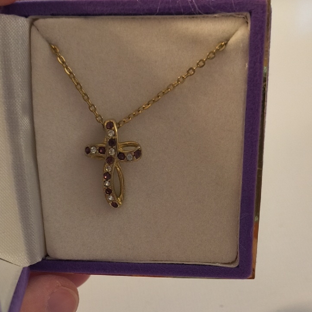 Elegant Gold and Purple Cross Pendant Necklace